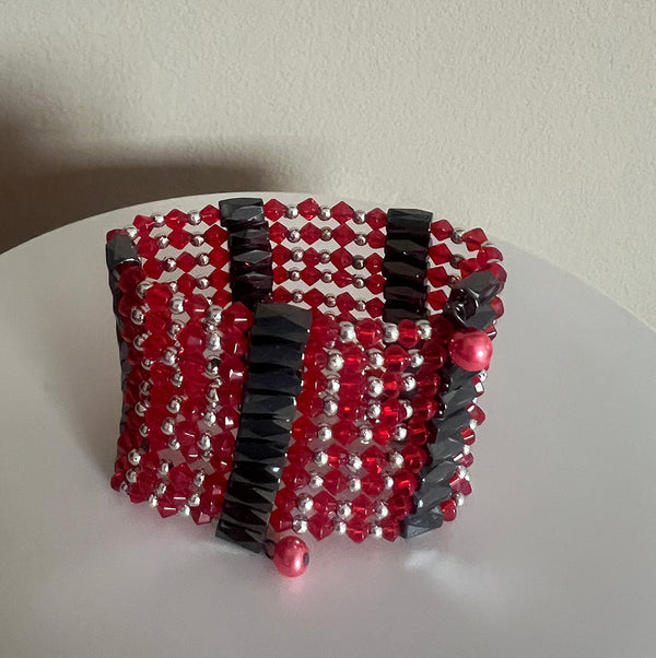 Elegant Magnetic Hematite Wrap – Pink Crystals, Silver Spacers, 3-Way Wear